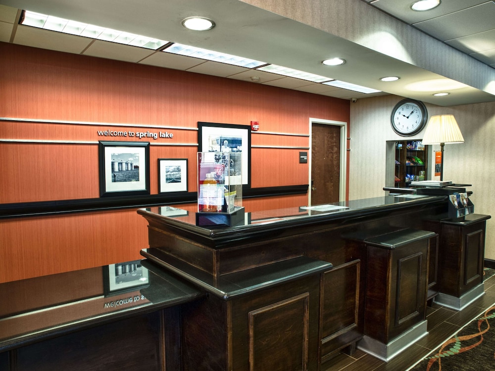 Hampton Inn Spring Lake Fayetteville - photo 7