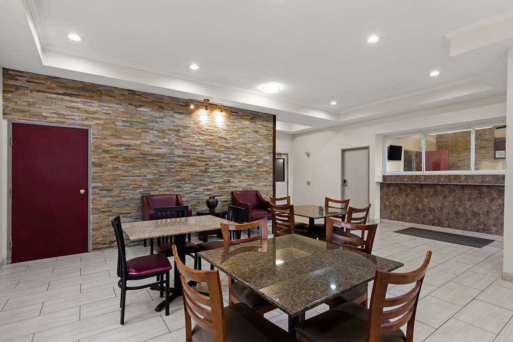 Red Lion Inn & Suites Caseyville - photo 23