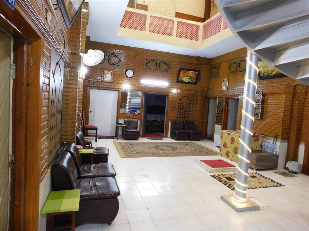 Rex Hotel - last minute hotel in Rawalpindi