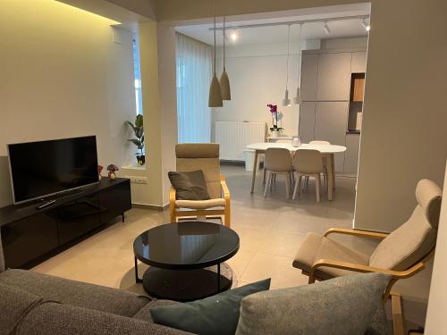 Fofi's City Center Apartment — 4-Star Luxury Hotel in Kavala, Greece