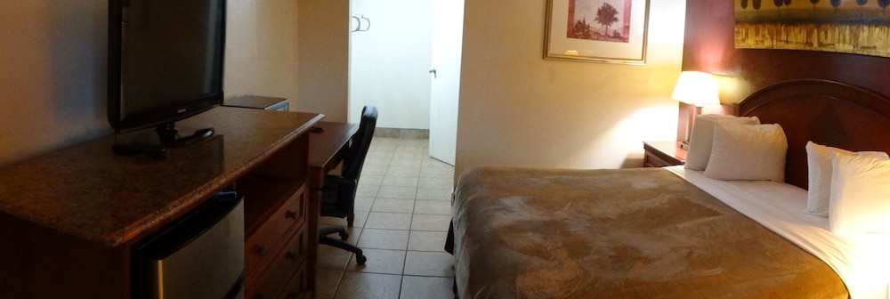 Red Apple Inn - photo 11