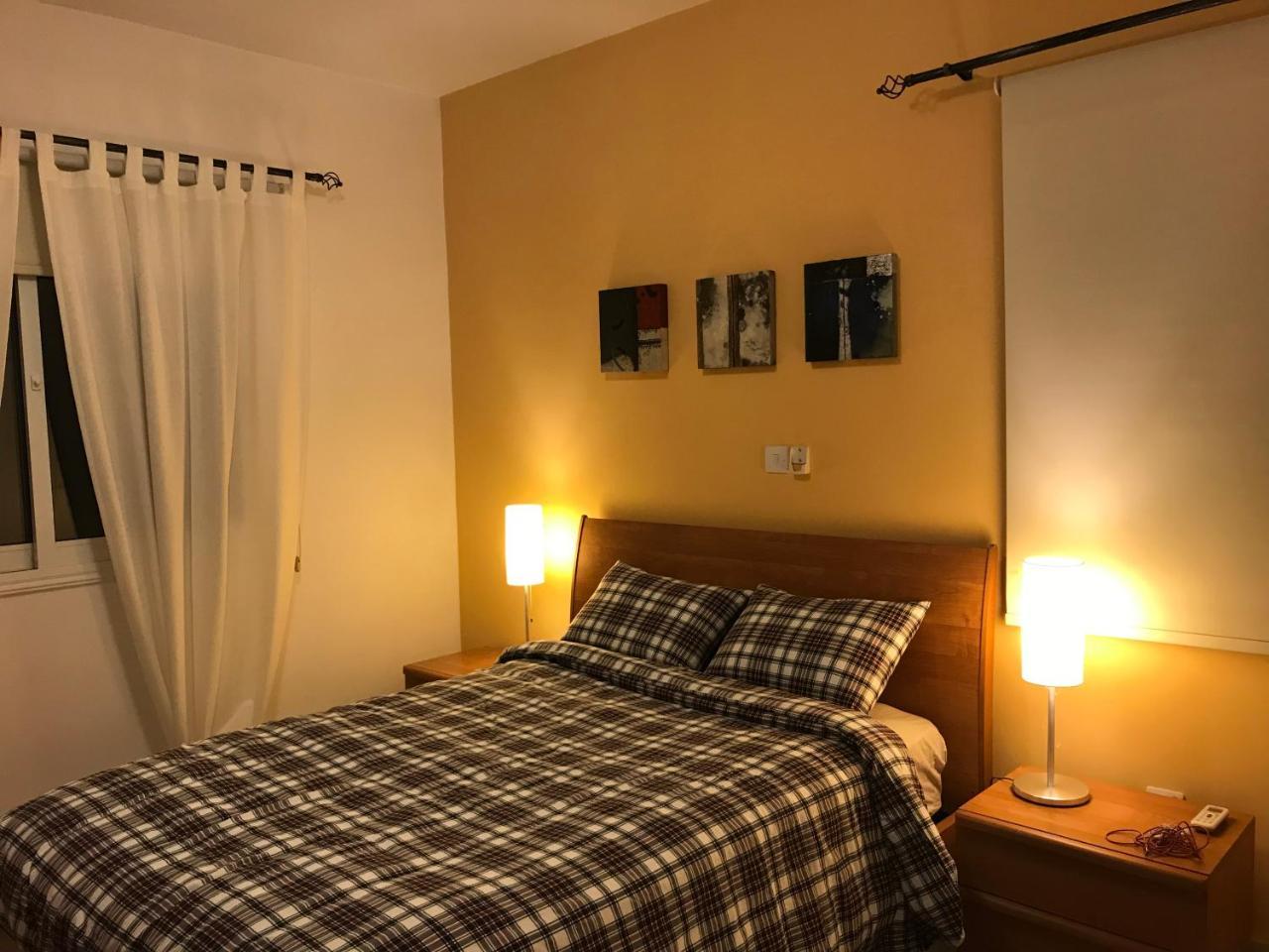 Schones 3 Zimmer Apartment Meerblick Pool Freies Wlan