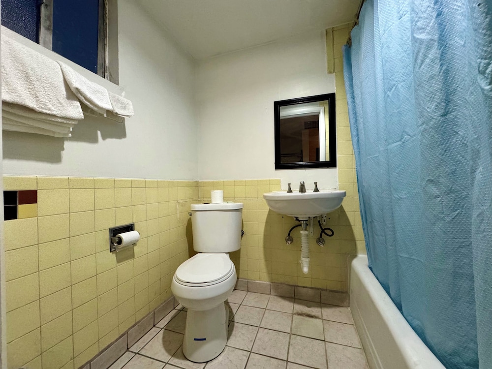 Stockmans Motel - photo 50