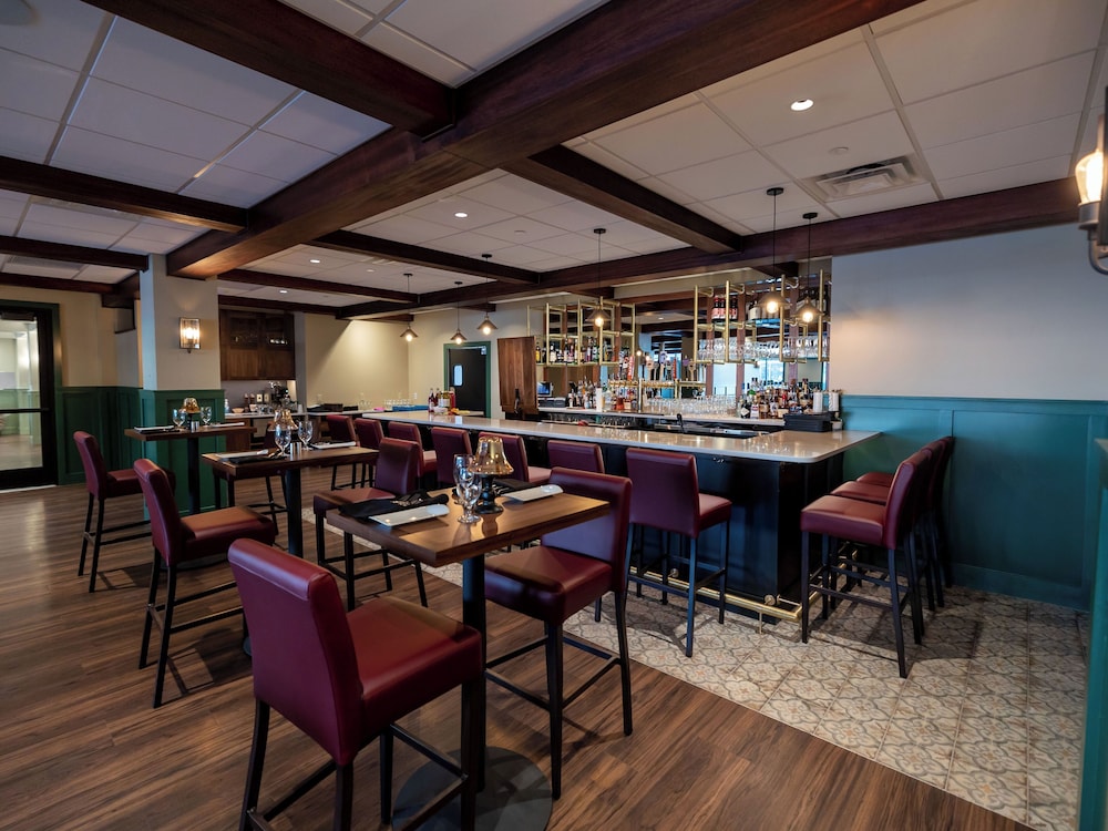 The Northeastland Hotel - photo 38
