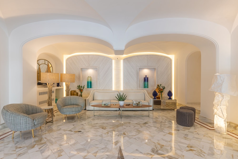 Hotel Mamela in Capri, Italy