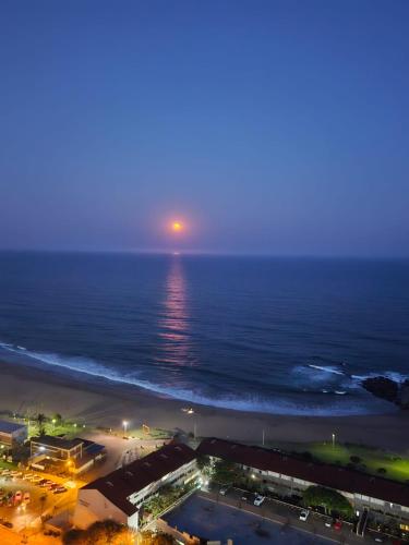 Sea facing apartment 1703 on High Tide Amanzimtoti — 4-Star Luxury Hotel in Amanzimtoti, South Africa