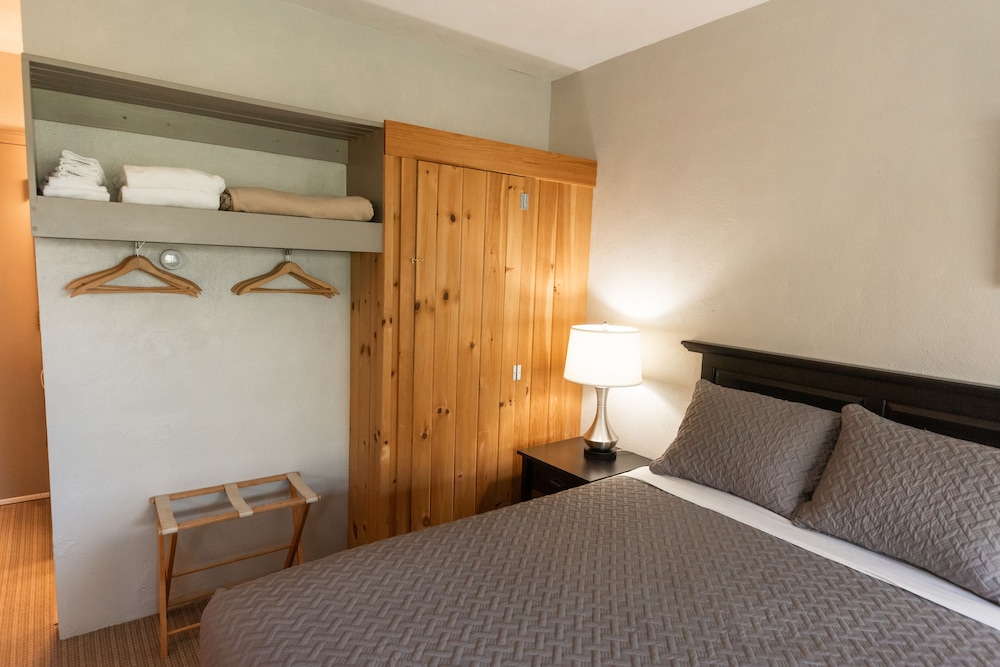 Sugarloaf Inn - photo 28