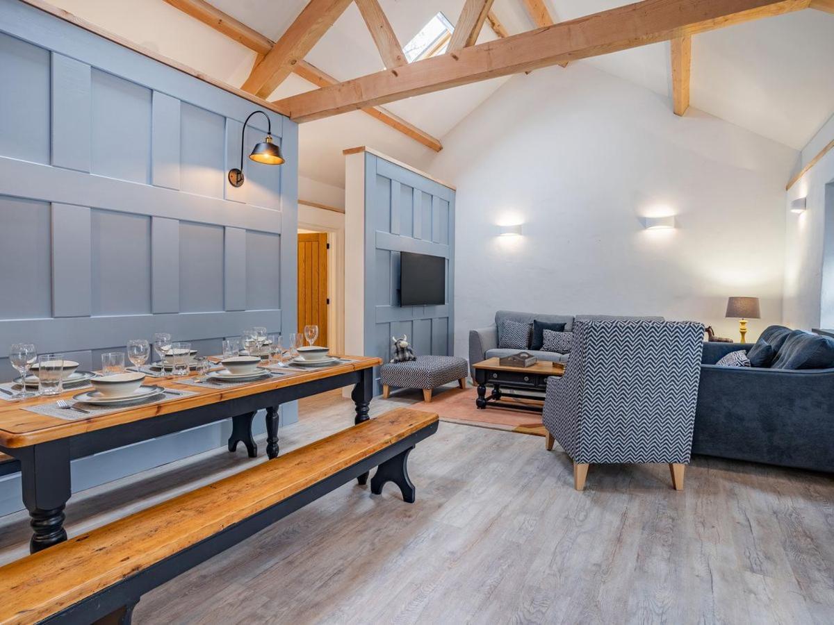 Cowshed 2 Uk35458 — Whitland — photo 3