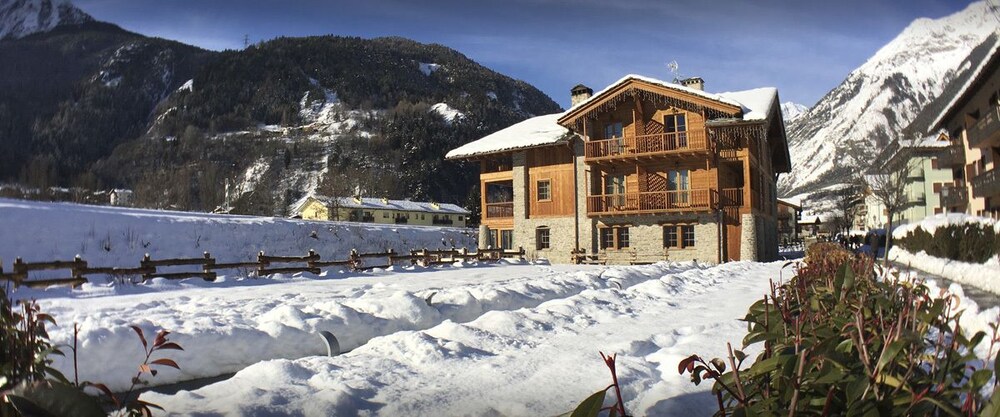 Hotel Les Montagnards — Morgex — photo 2
