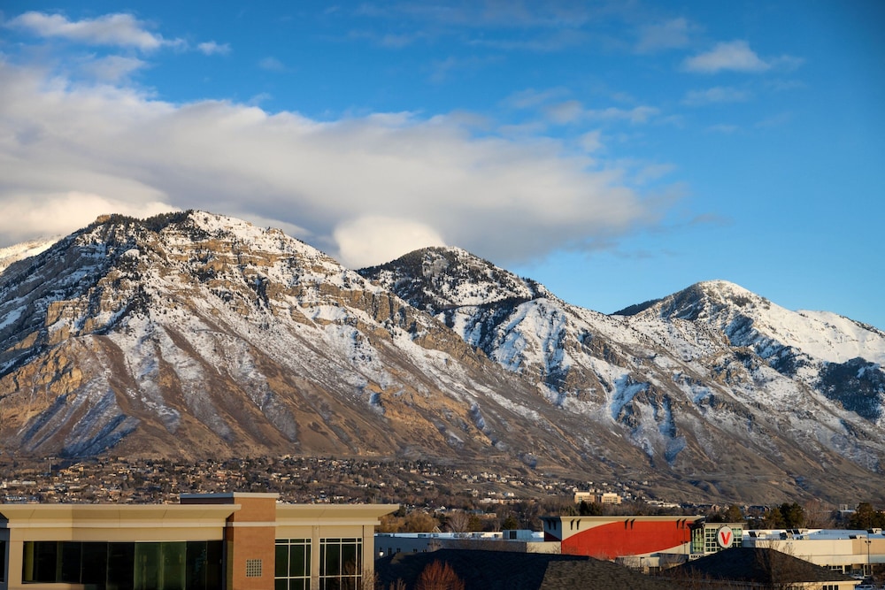 Courtyard by Marriott Orem University Place - photo 36