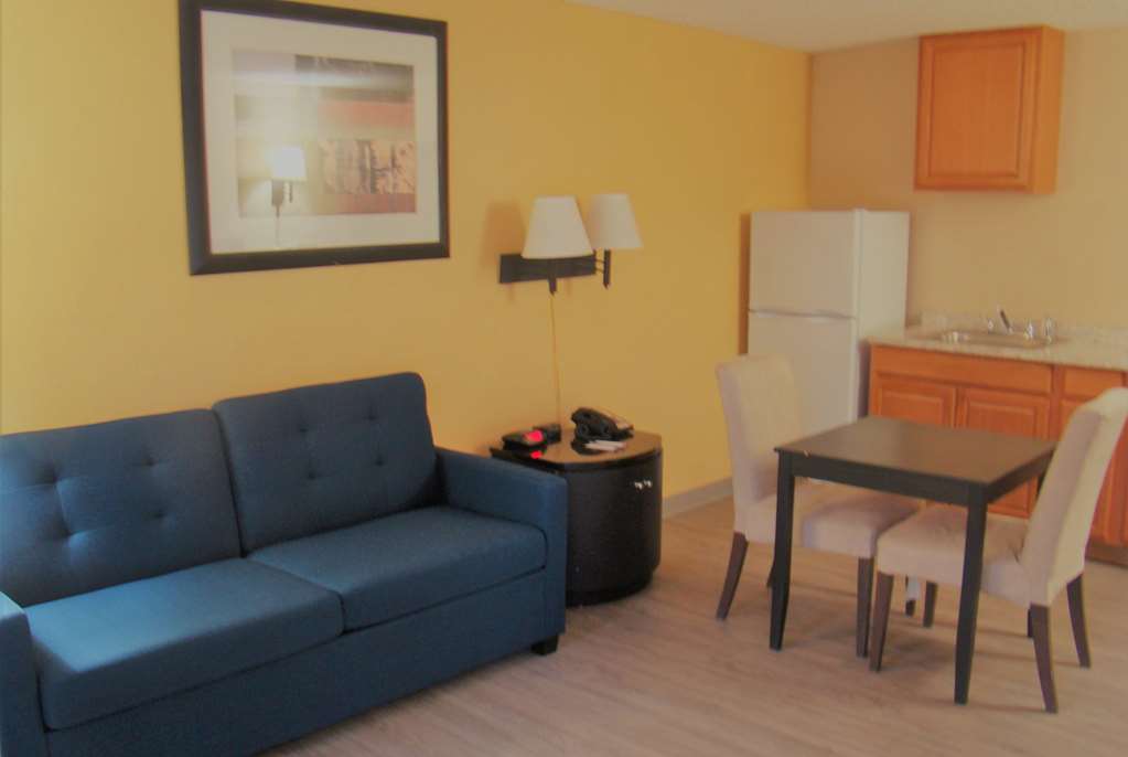 Baymont by Wyndham Front Royal Near Shenandoah National Park - photo 14