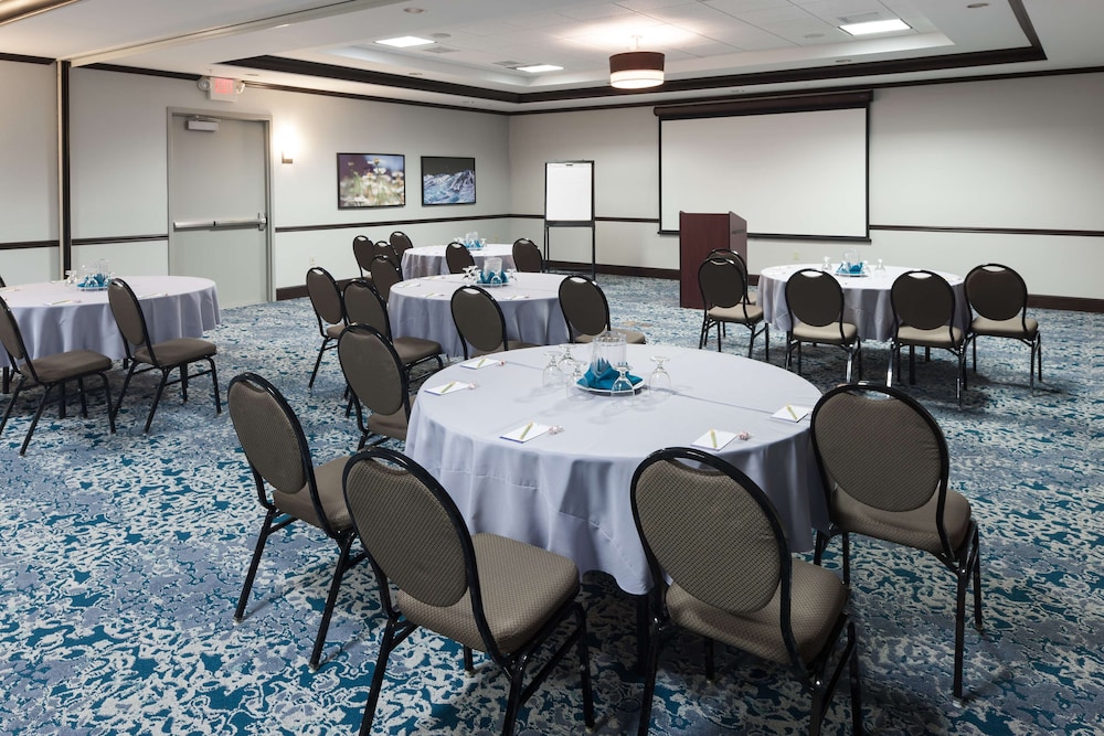 Hilton Garden Inn Cincinnati Mason - photo 38