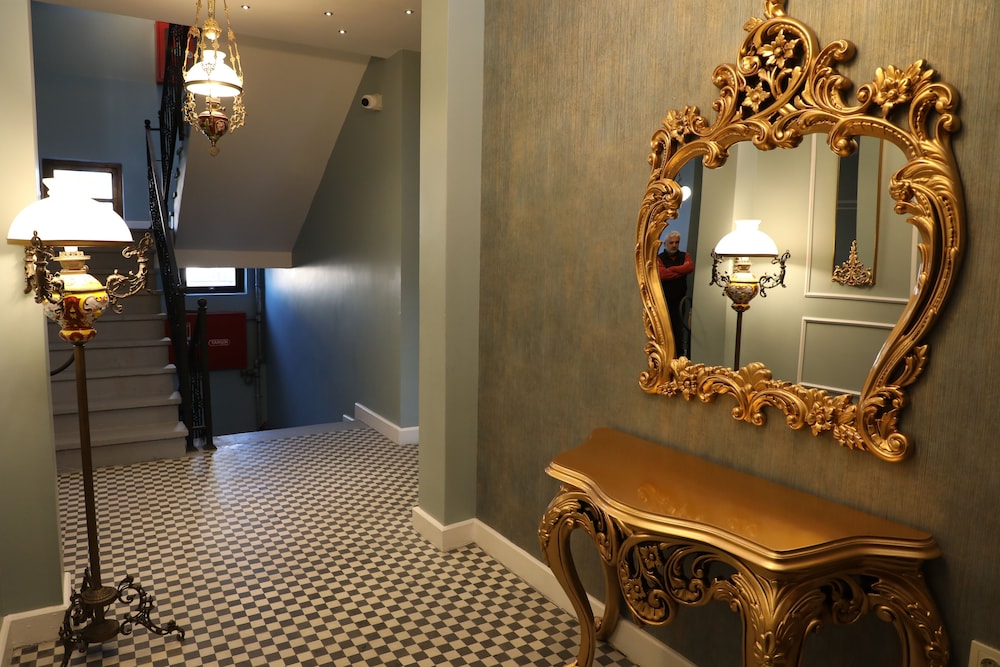 Otel İstasyon — Arnavutkoey — photo 2