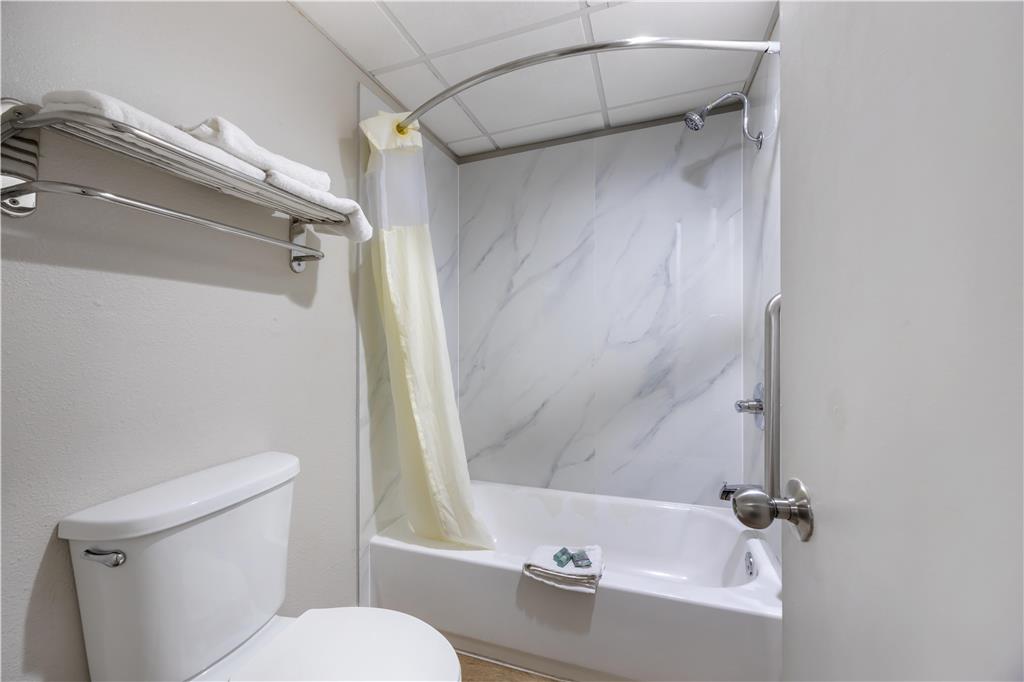 Best Western Fairwinds Inn - photo 20