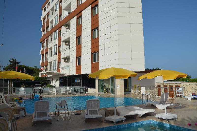 Denizkumu Hotel in Erdemli, Turkey