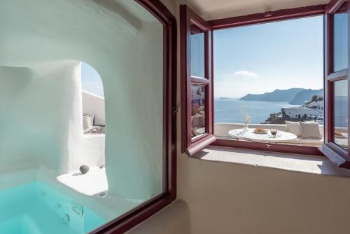 Historic Old bakery cave by Cycladica — 4-Star Luxury Hotel in Oia, Greece