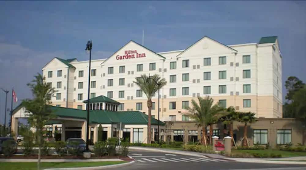 Hilton Garden Inn Palm Coast Town Center - photo 36