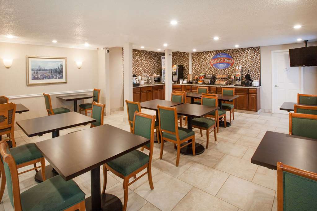 Baymont by Wyndham Texarkana - photo 13