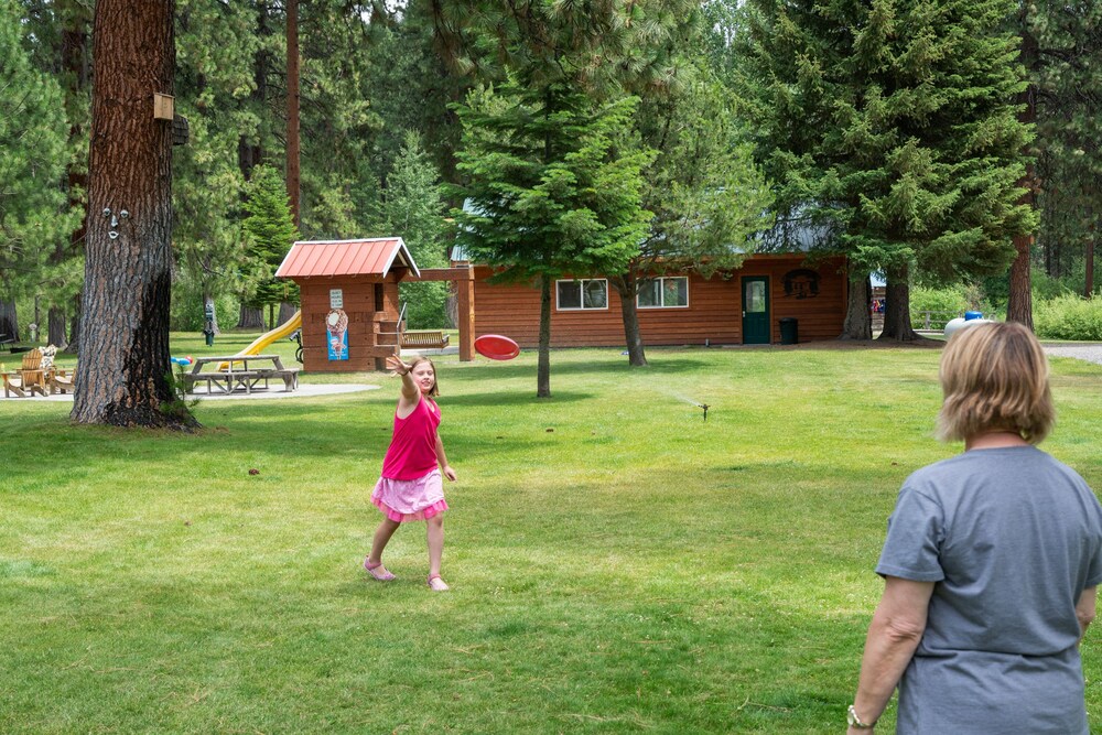 Crater Lake Resort - photo 72