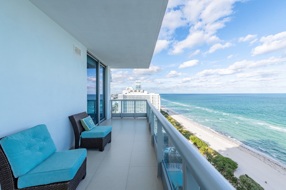 Churchill Suites Monte Carlo Miami Beach - photo 159