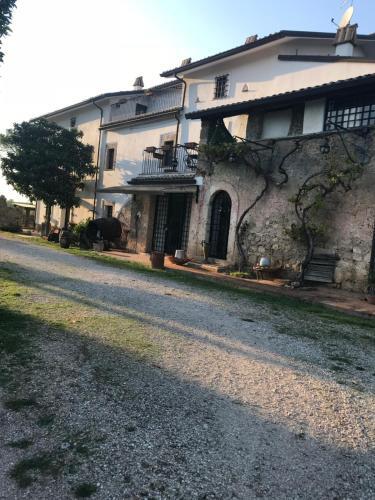 B&B La Staffa — 4-Star Luxury Hotel in Aquino, Italy