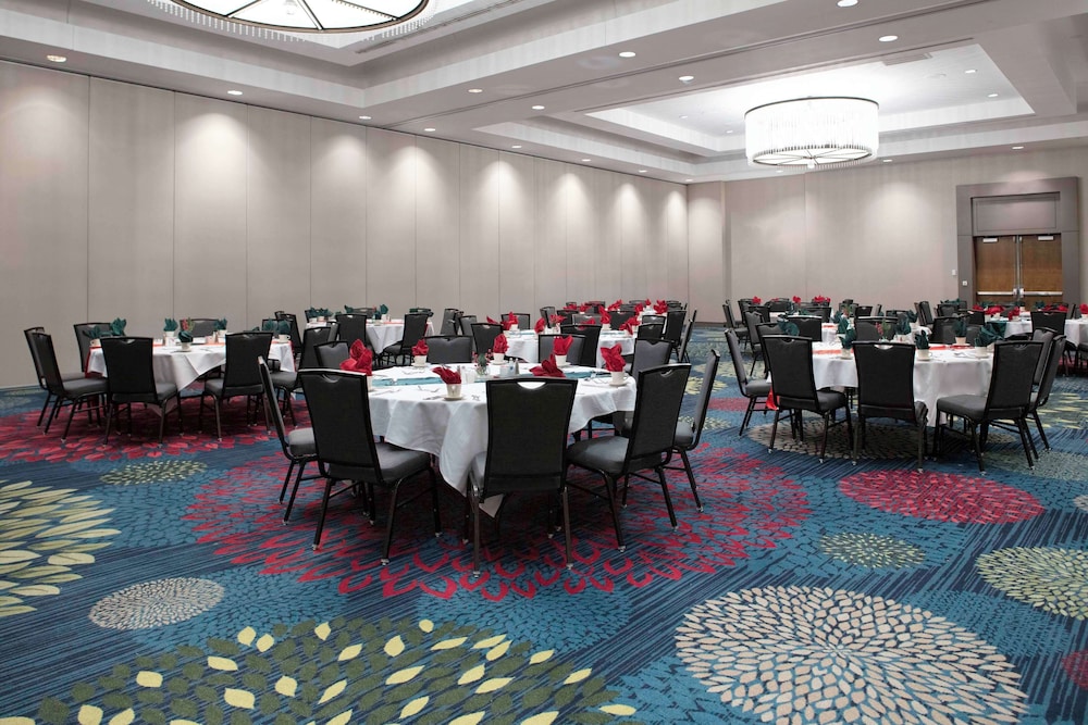 DoubleTree by Hilton Kansas City Overland Park - photo 50