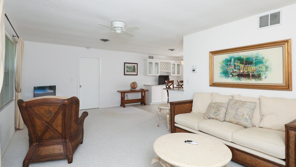 27305 Voyageur - photo 11