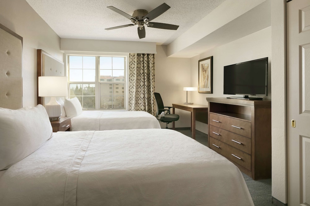 Homewood Suites by Hilton Kansas City Airport - photo 2
