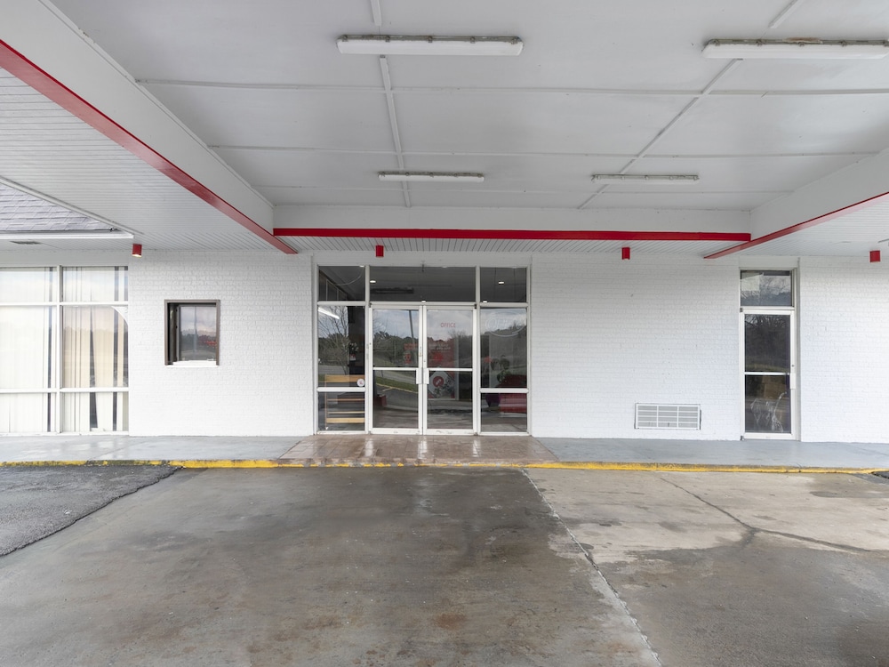 OYO Hotel Jennings Near Crowley LA I 10 - photo 30