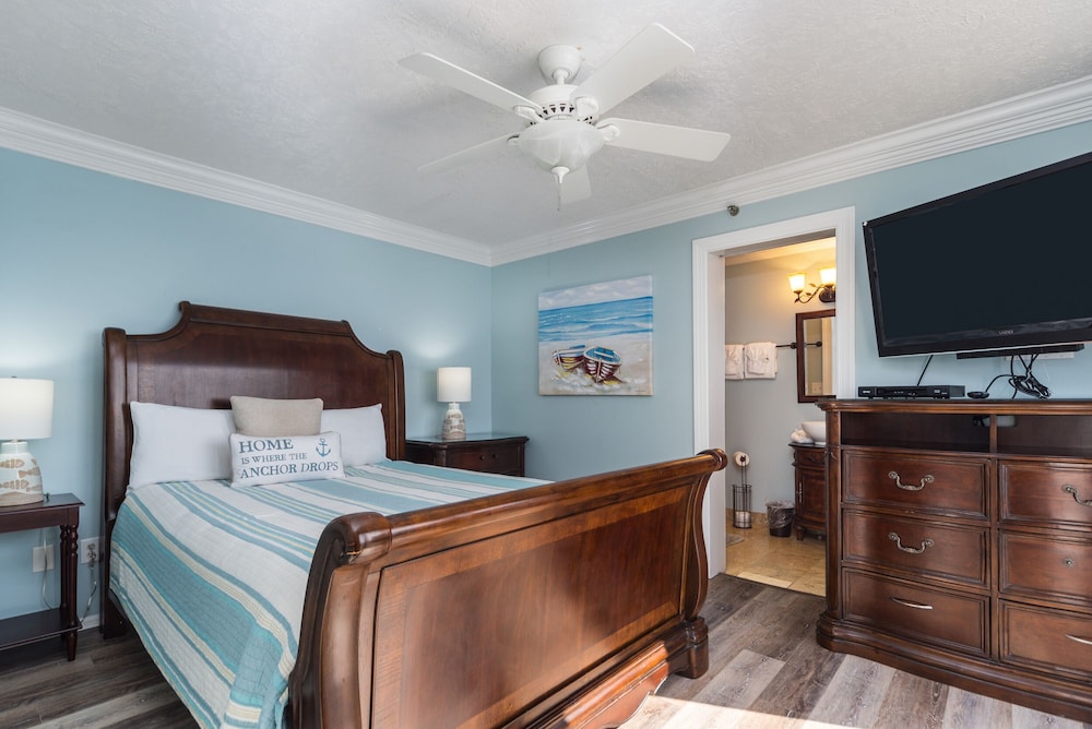 Edgewater Beach and Golf Resort by Resort Collection IV Panama City Beach - photo 9