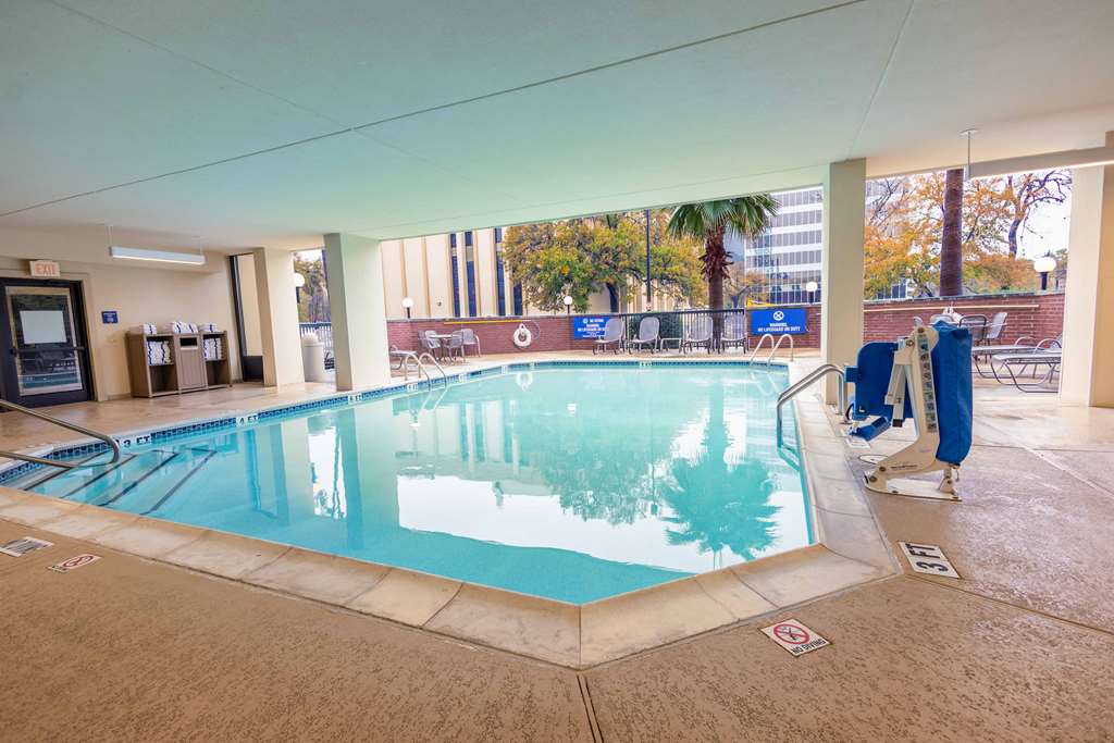 Drury Inn & Suites Houston Near the Galleria - photo 32
