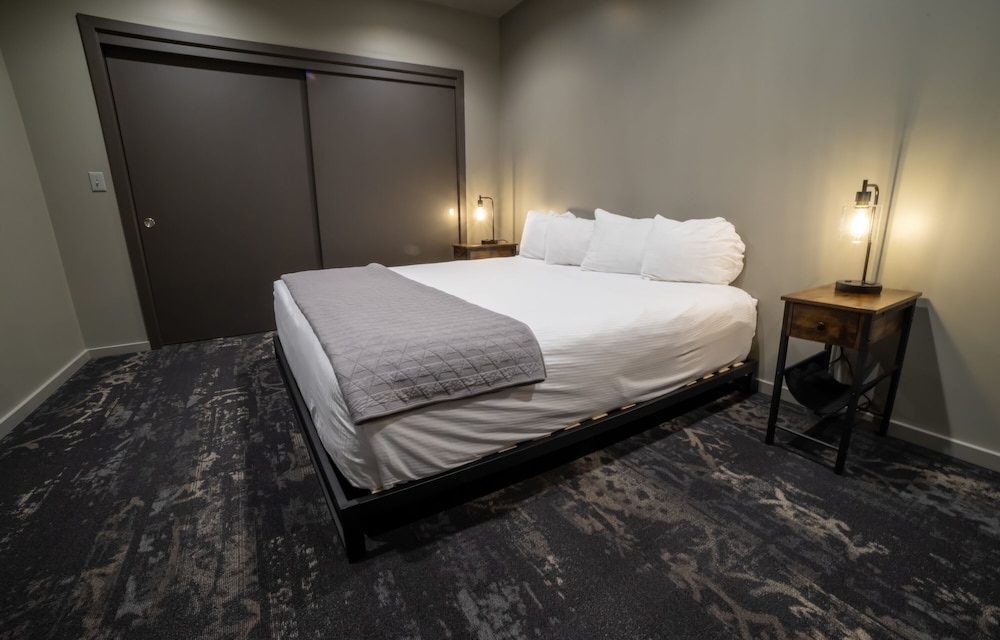 Montvale Hotel - photo 49