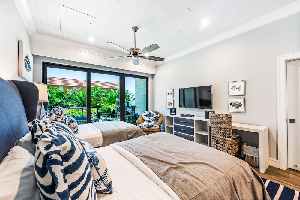 Anna Maria Beach Resort - photo 11