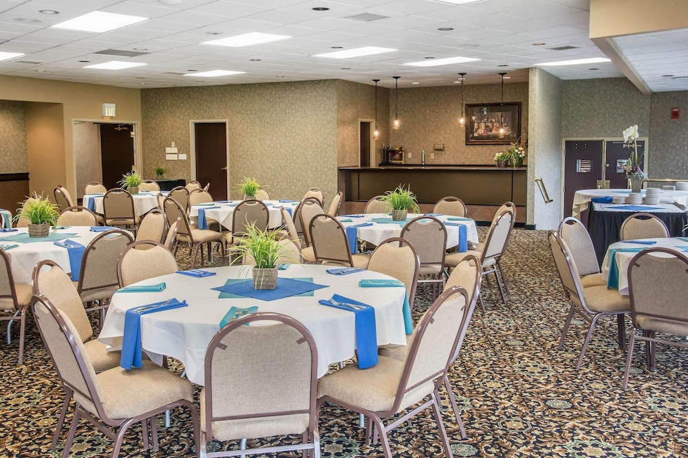 Holiday Inn Clarkston Lewiston by IHG - photo 64