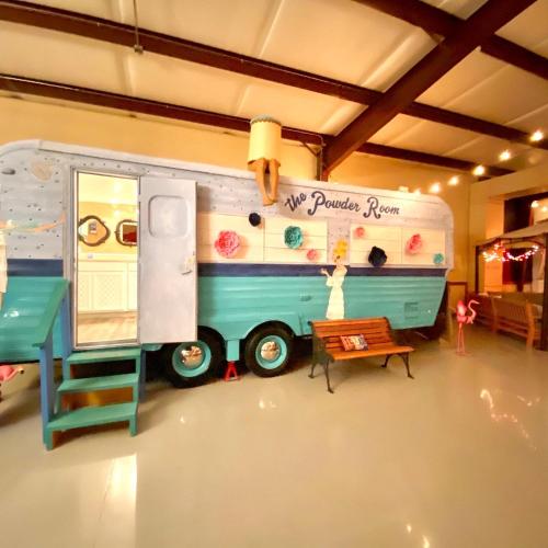 Lone Star Glamp Inn - photo 19