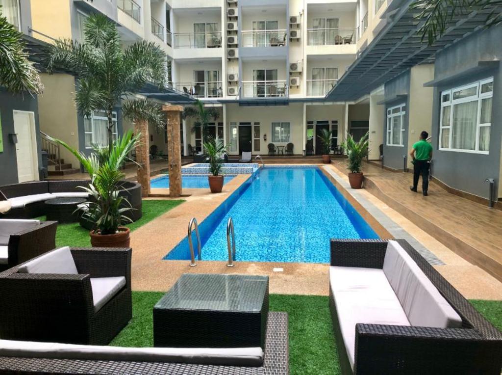 Fantastic condo in boutique La Grande resort — Angeles City — photo 3