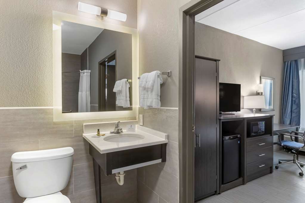 Best Western Plus Bowling Green - photo 28