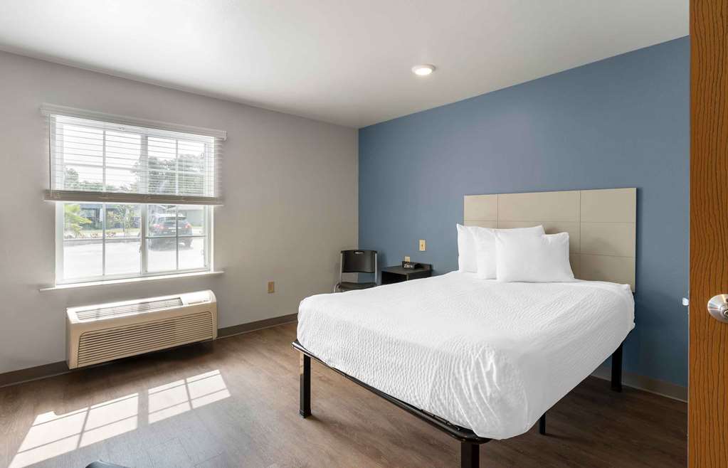Extended Stay America Select Suites Lakeland - photo 8
