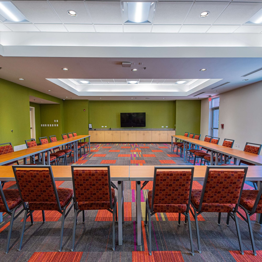Home2 Suites by Hilton McAllen - photo 55