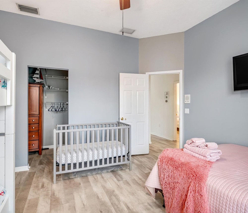 Siesta Key Marvel Pool SPA Deeded Beach Access - photo 87