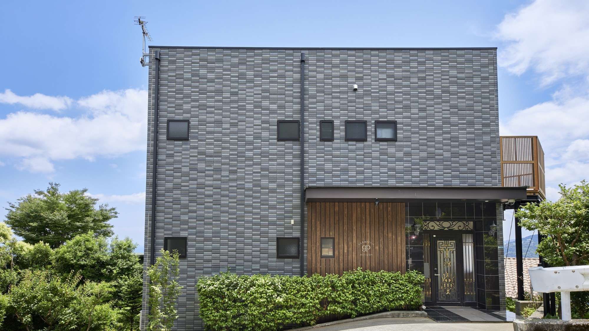 Glampetit Horizon in Atami, Japan