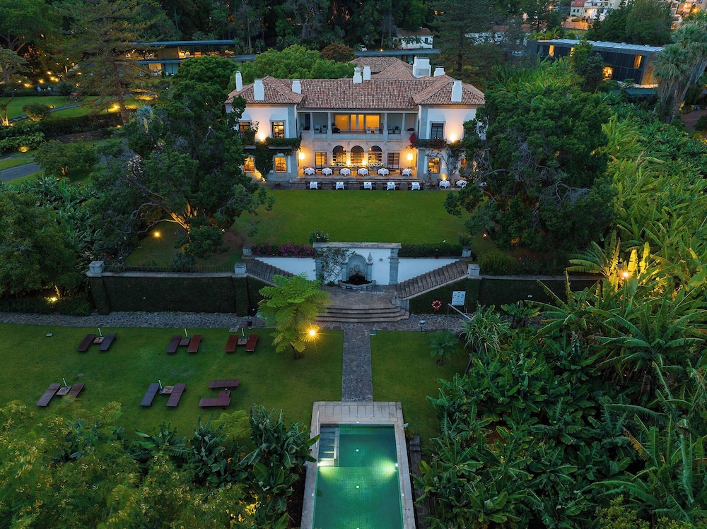 Quinta Da Casa Branca — 5-Star Luxury Hotel in Funchal, Portugal