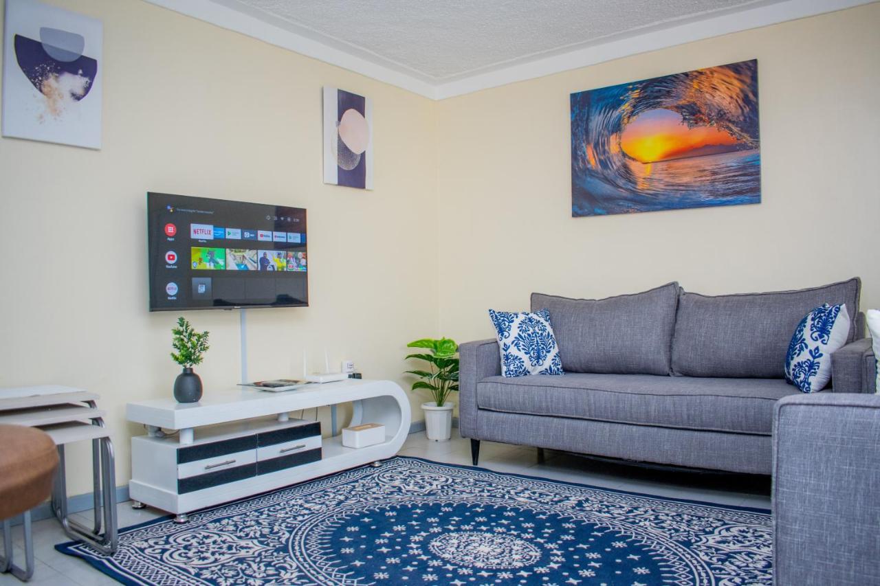 Arabella Alpha Modern & Homely 1 Bedroom Apartment in Karen