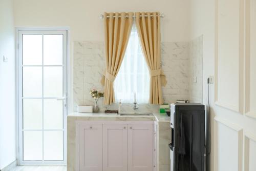 The Byan House Villa In Belitung — Tanjung Pandan — photo 3