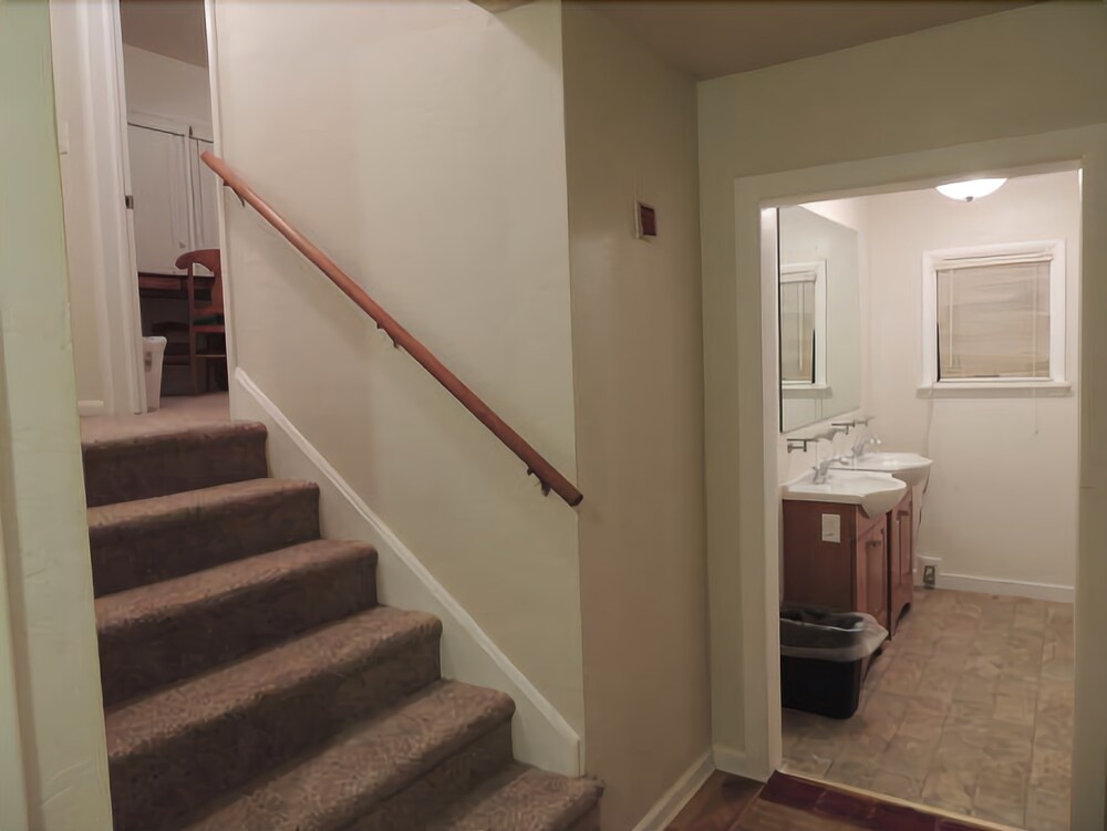 Stone Lizard Lodging - photo 4