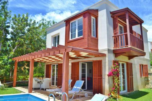 Villa Zeytin Kalkan — 4-Star Luxury Hotel in Kas, Turkey