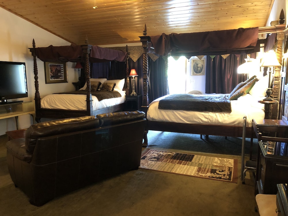 Echo Canyon Spa Resort - photo 42