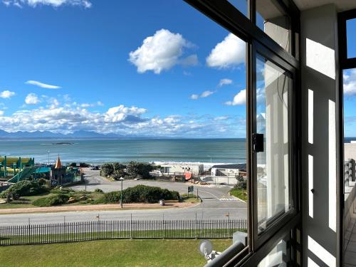 Coastal Hospitality De Valle 43 — 4-Star Luxury Hotel in Mossel Bay, South Africa