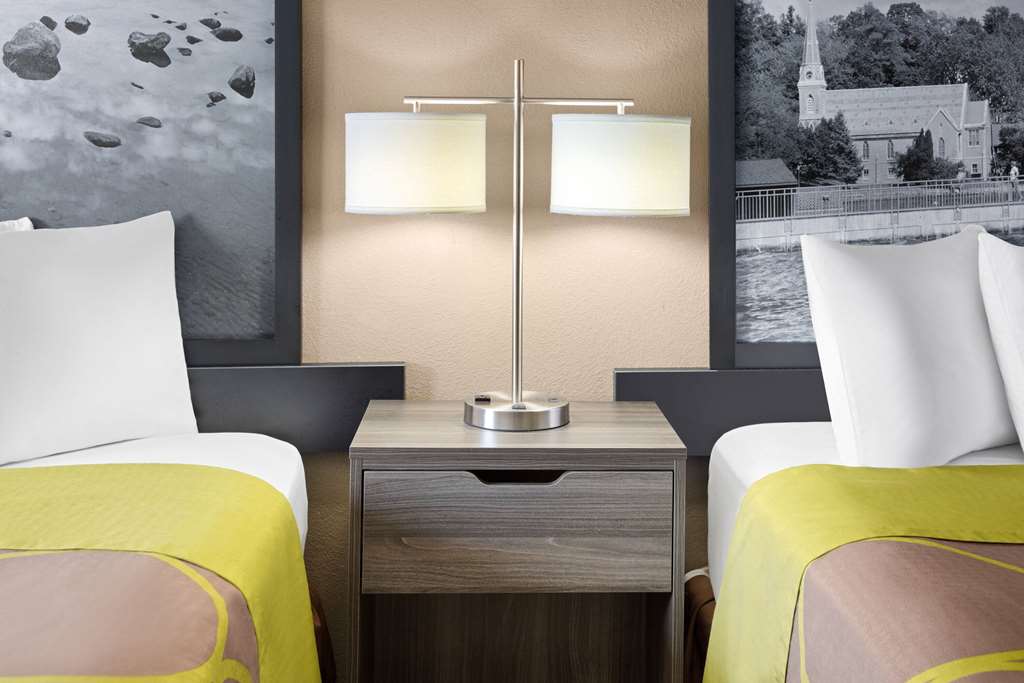 Super 8 by Wyndham Henrietta Rochester Area - photo 14