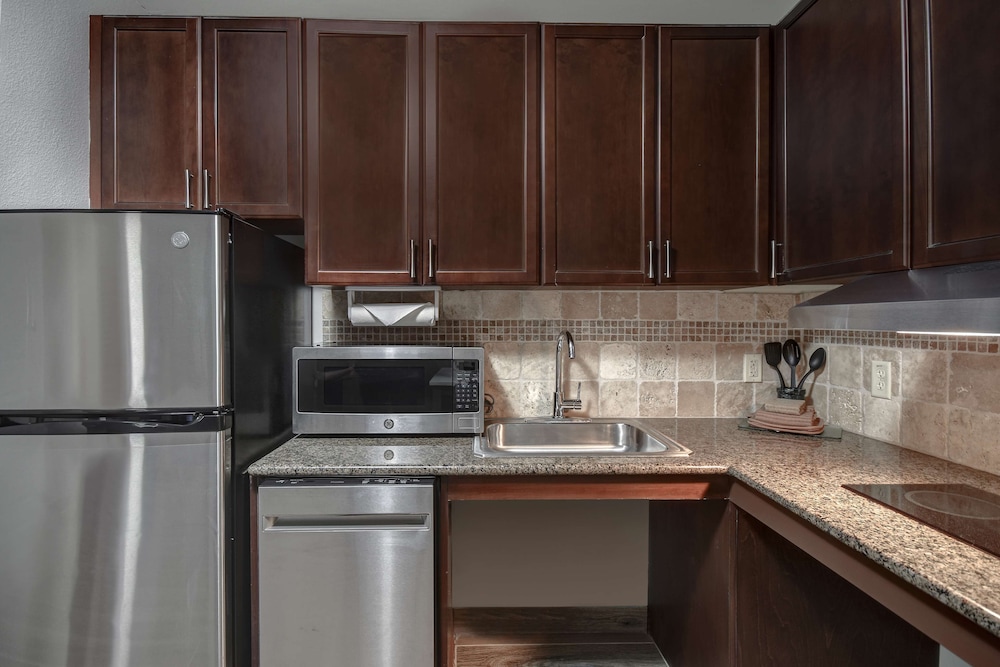 Homewood Suites by Hilton Yorktown Newport News - photo 8